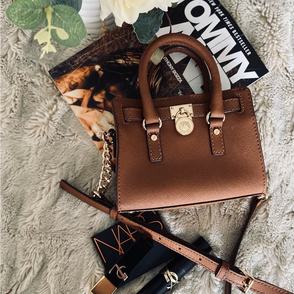 Michael Kors Hamilton XS discontinued style bloggers favorite rare like new - Picture 2 of 14